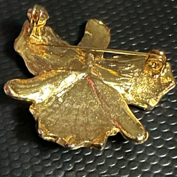 Vintage Enamel and Pearl Yellow Flower Broach - Picture 4 of 11